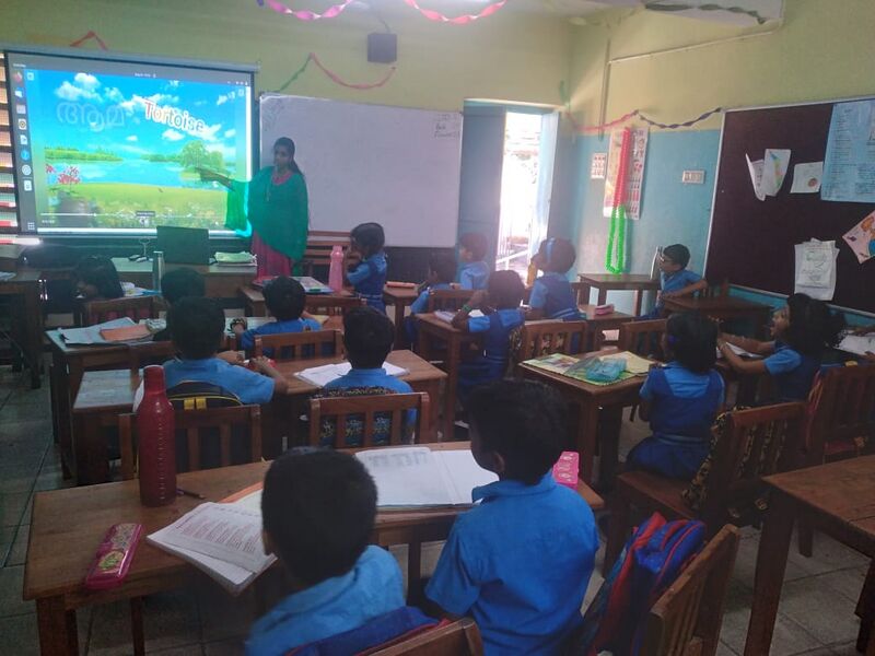 പ്രമാണം:ക്ലസ് മുറി.jpeg