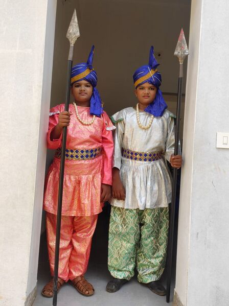 പ്രമാണം:13951 platinum jubilee 01.jpg