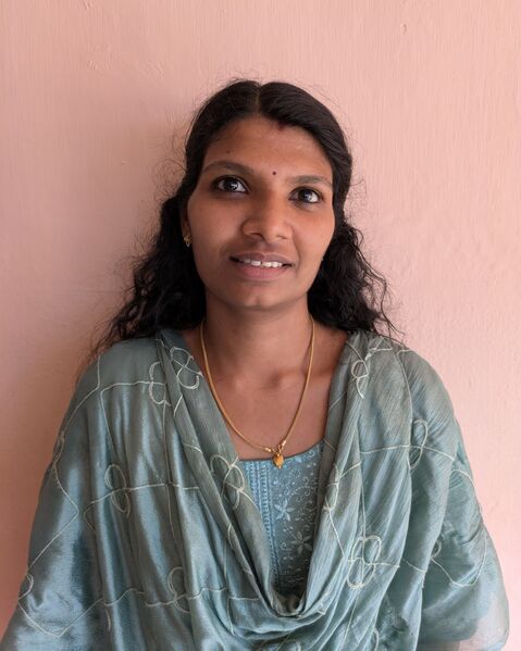 പ്രമാണം:16064 Staff VVK.jpg