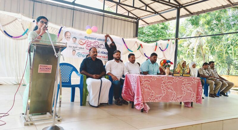 പ്രമാണം:19363 Praveshanolsavam2 26.jpeg