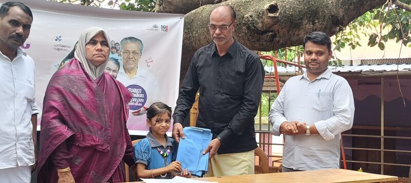 പ്രമാണം:19826 june2 7.jpeg