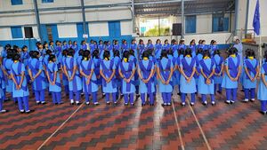 21001- guides standing .resized.jpg