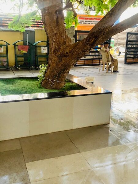 പ്രമാണം:26038sitting area.jpg