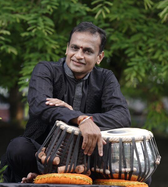 പ്രമാണം:34013kootuvelin anil.jpg