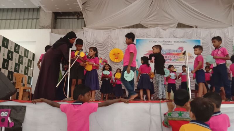 പ്രമാണം:34331 Padanothsavam.jpg