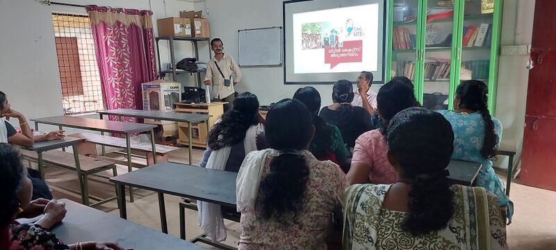 പ്രമാണം:36055 camp25b.jpg