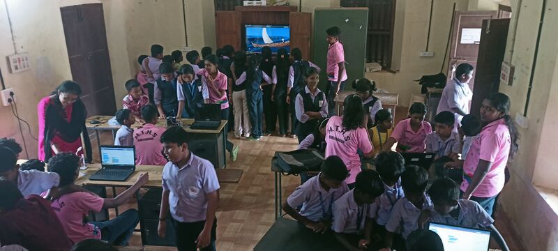 പ്രമാണം:37026-LK Freedom25-03.jpg