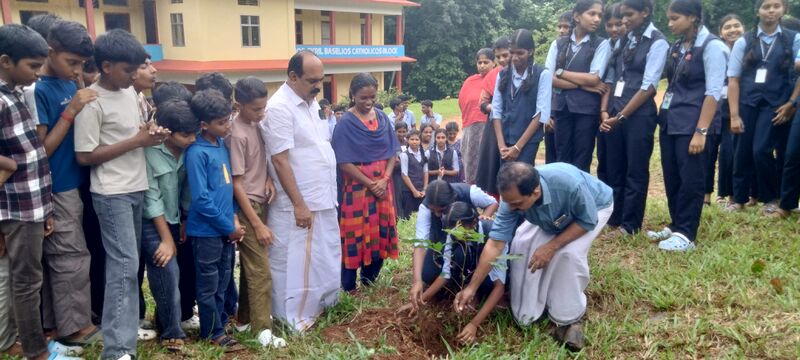 പ്രമാണം:38049 2026 27 4.1.jpg
