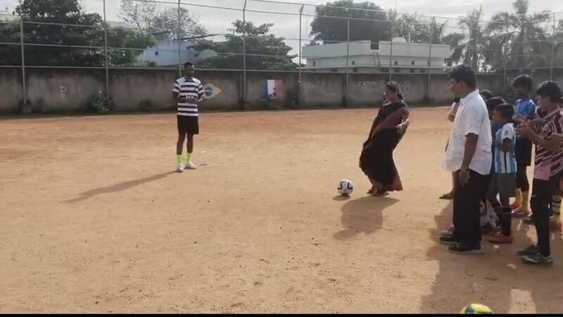 പ്രമാണം:43240 Fb3.jpg