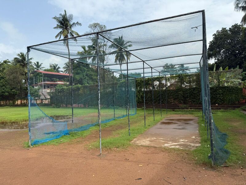 പ്രമാണം:Net Practice Cricket SMS.jpg