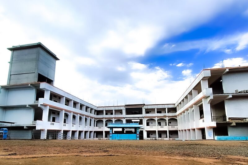 പ്രമാണം:18661 school front pic.jpeg