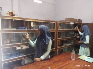 19441 science lab.jpg