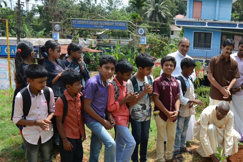 പ്രമാണം:2019 paristhithidinam.jpg