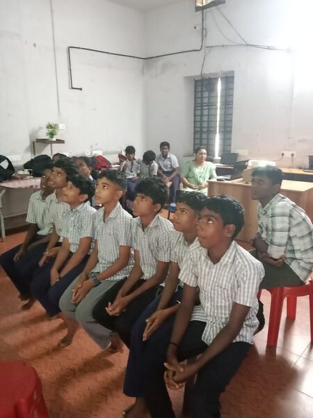 പ്രമാണം:23074 lk camp pic 2024-27.jpg