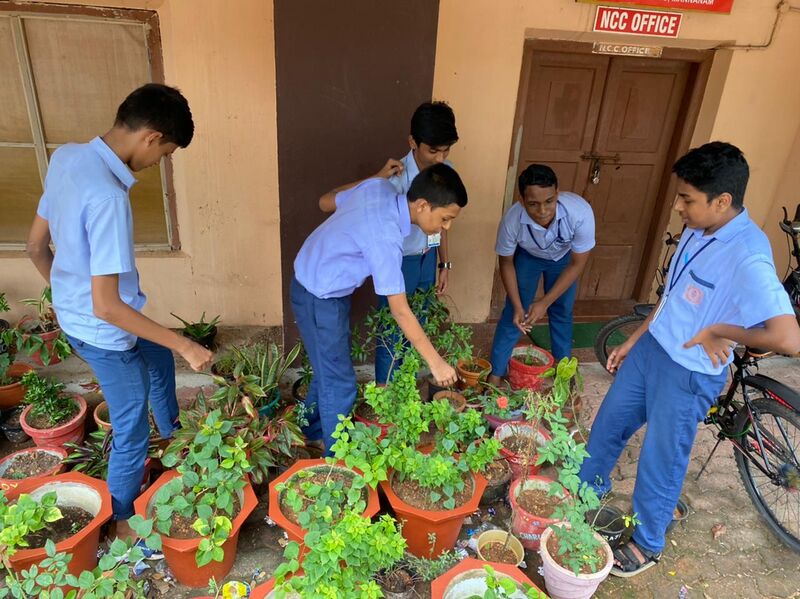 പ്രമാണം:33056 oct6 3.jpeg