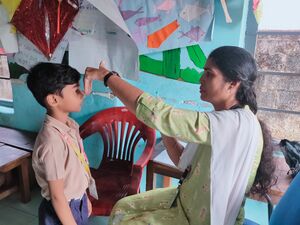 41409 Eye testing4.jpg