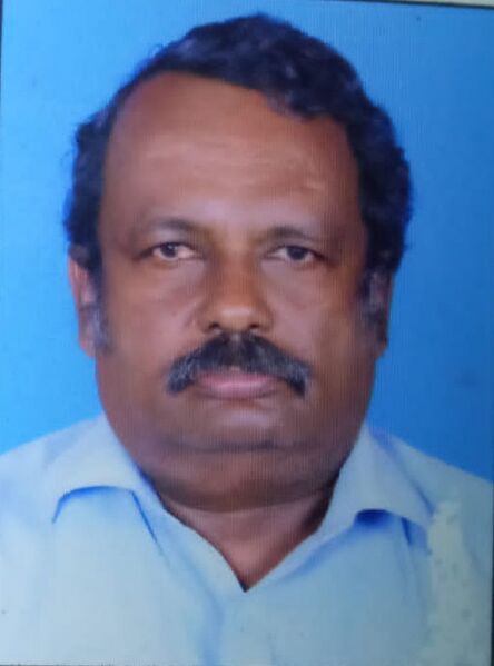 പ്രമാണം:42011 Sreeni.jpg