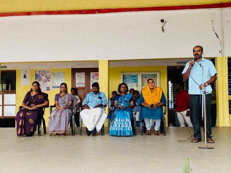 പ്രമാണം:44018jc 7.jpg