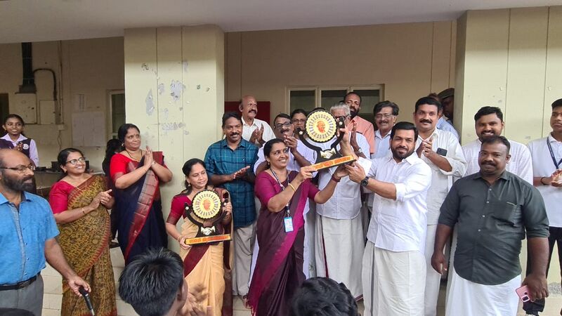 പ്രമാണം:44029 2407.jpg