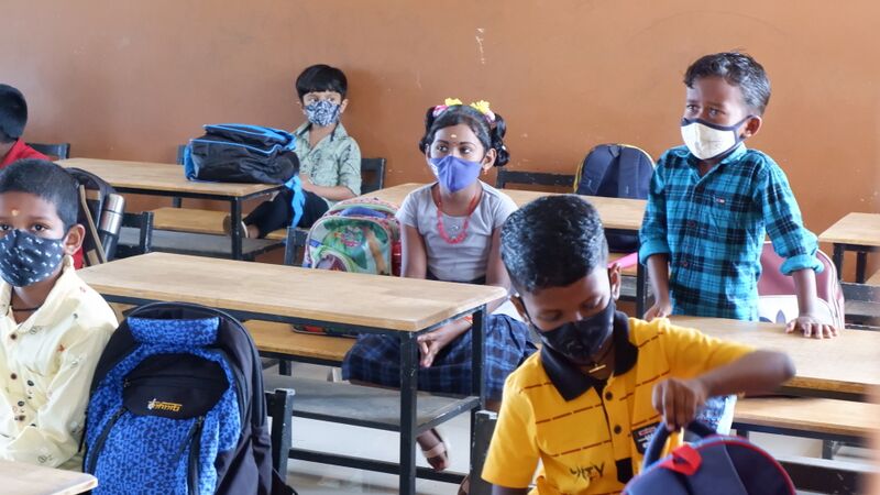 പ്രമാണം:BS 7 12058.JPG