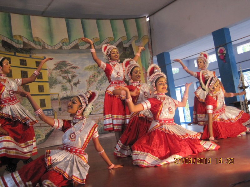 പ്രമാണം:Prayer 083.jpg