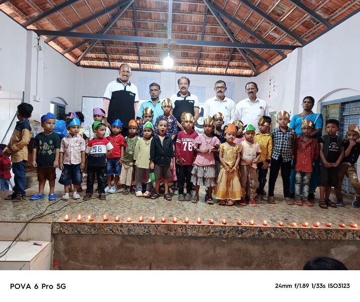 പ്രമാണം:11462 GUPS Manadka prveshanolsavam 2024-2.jpg