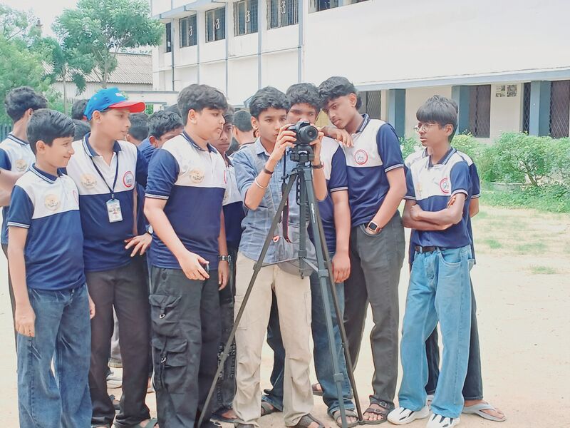 പ്രമാണം:21060-lk media camp 8.jpg