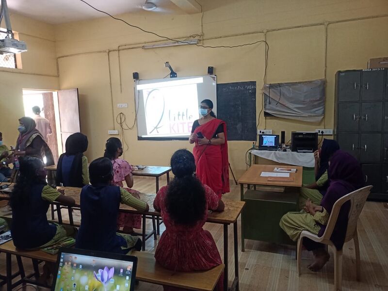 പ്രമാണം:21915 school littlekites camp.jpg