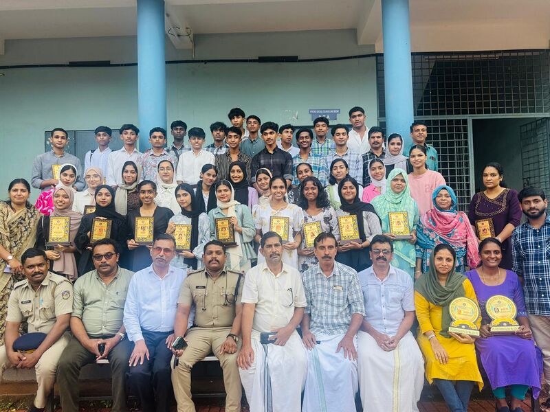 പ്രമാണം:47064-spc anumodanam 1.jpg