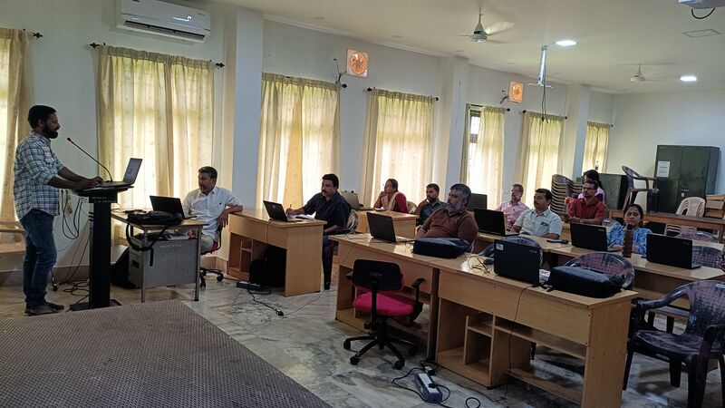 പ്രമാണം:Drcmlp-ict tb 6.jpg