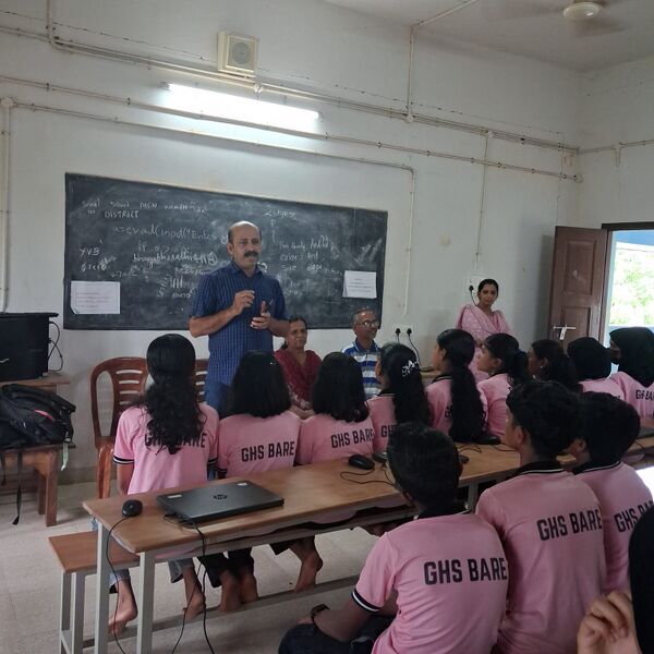 പ്രമാണം:12070 2025 5.jpg