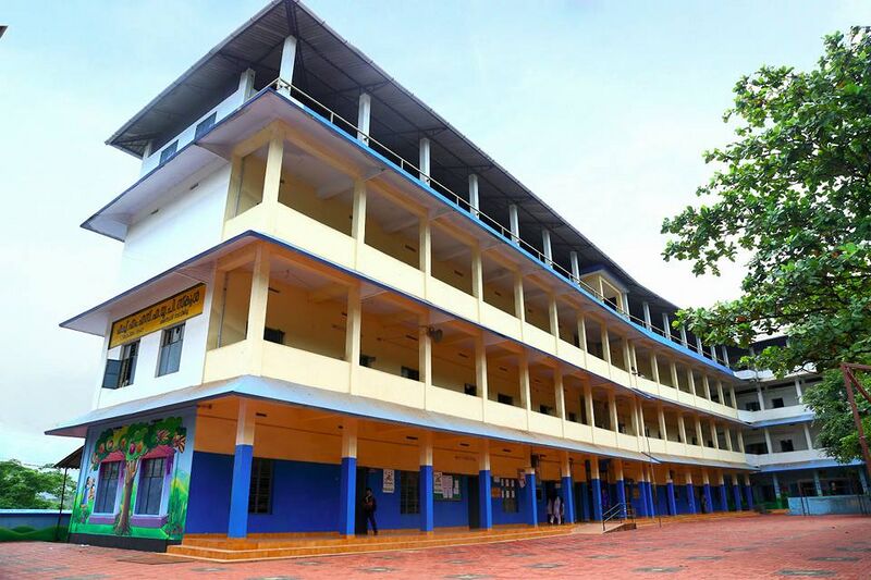 പ്രമാണം:18581 HMS Thurakkal.jpg