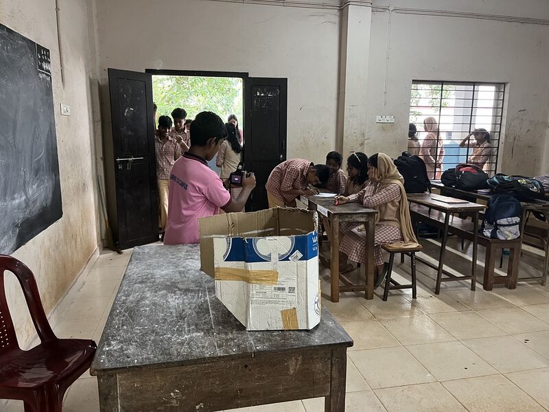 പ്രമാണം:19002 spe2.jpg