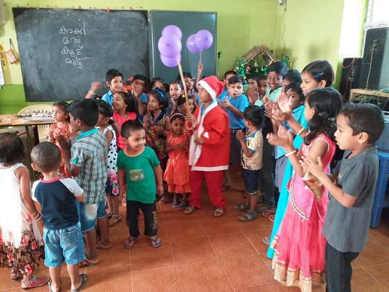 പ്രമാണം:21302-xmas2018 8.jpg