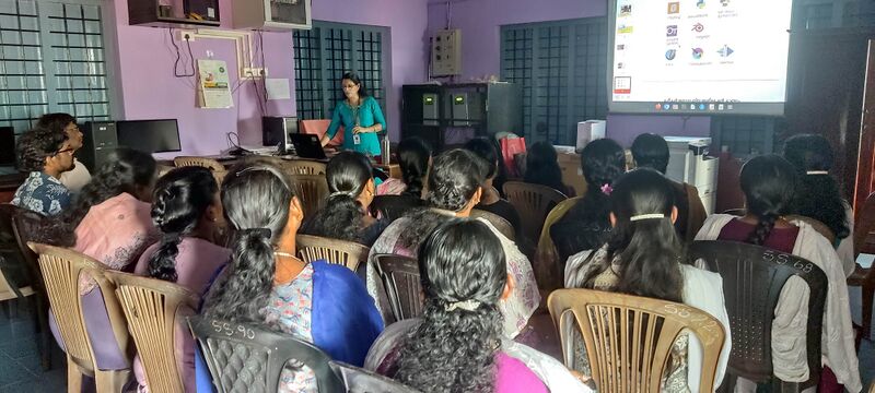 പ്രമാണം:22076 LK 2025 pre3.jpg