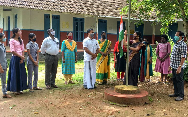 പ്രമാണം:28012 SP 2021 041.jpeg