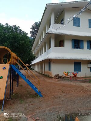 38081 school building1.jpg