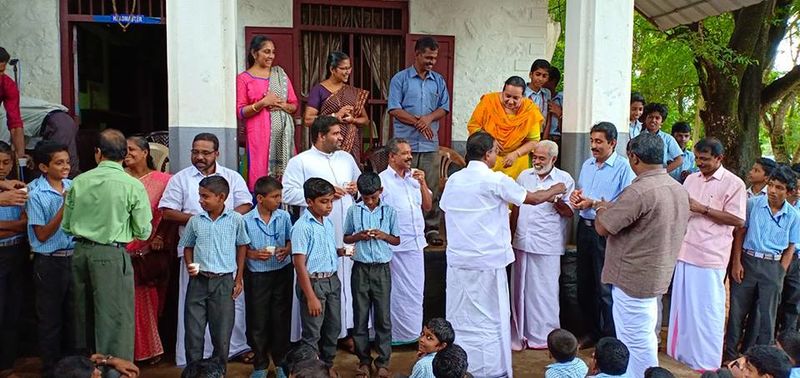 പ്രമാണം:45051 13.jpg