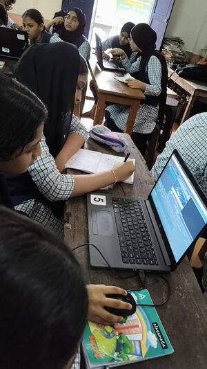 Making pramotion video with group.jpeg