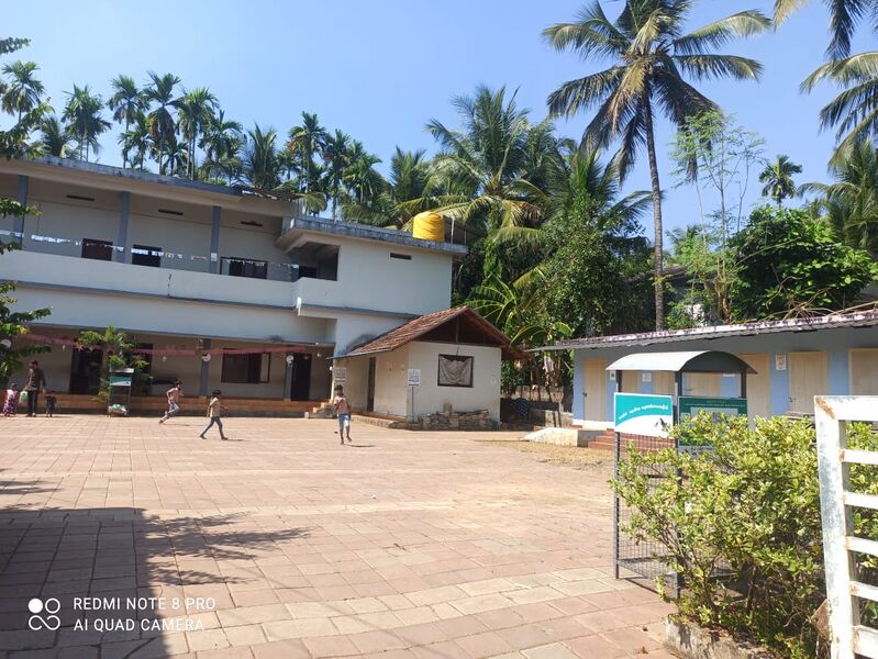 പ്രമാണം:18643-Building2.jpg