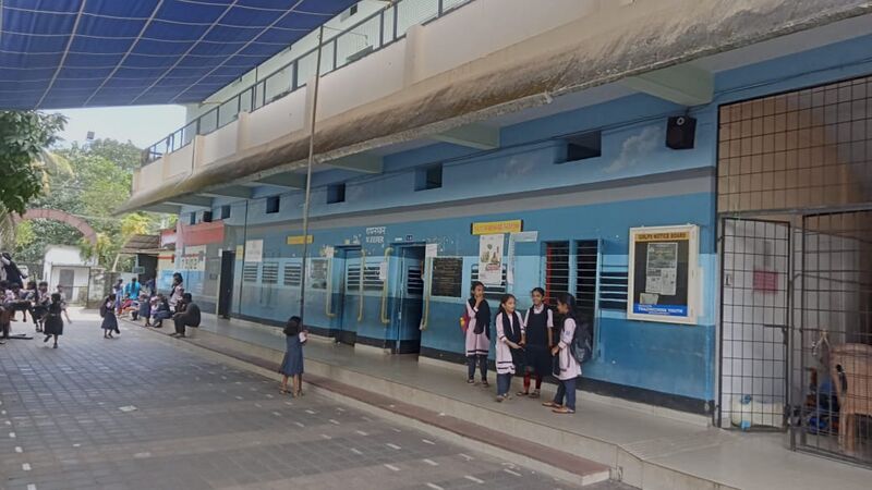 പ്രമാണം:19412 hightech school..jpg