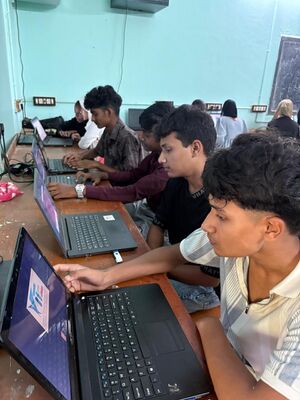 21015-Ubuntu Installation Fest.jpg