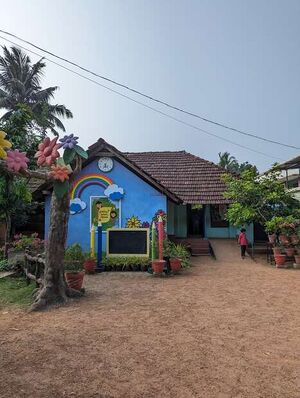 22236 schoolfrontview.jpg