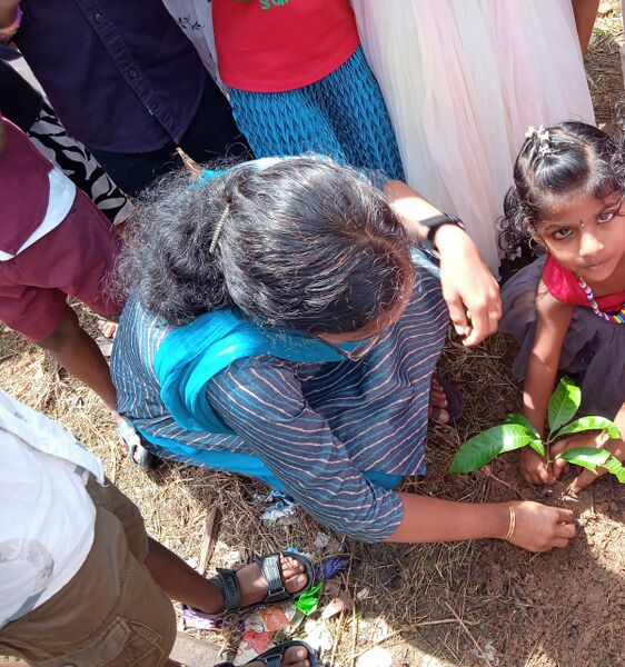 പ്രമാണം:35223 HF 12.jpg