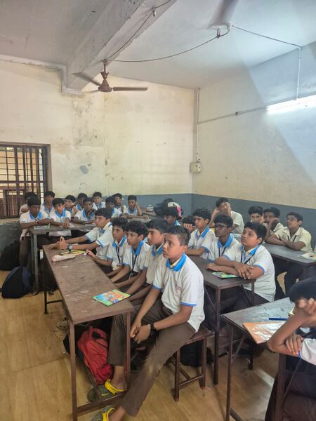 പ്രമാണം:36021 FF25 5.jpg