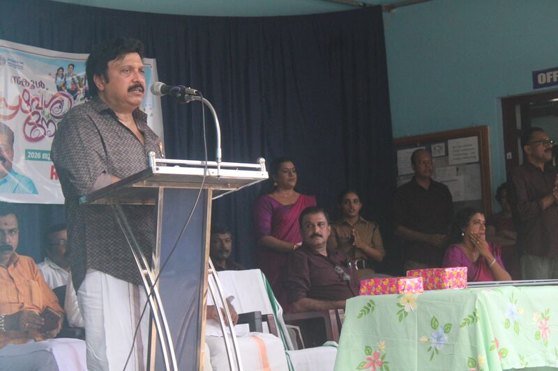 പ്രമാണം:39042 praveshanolsavam2.jpg