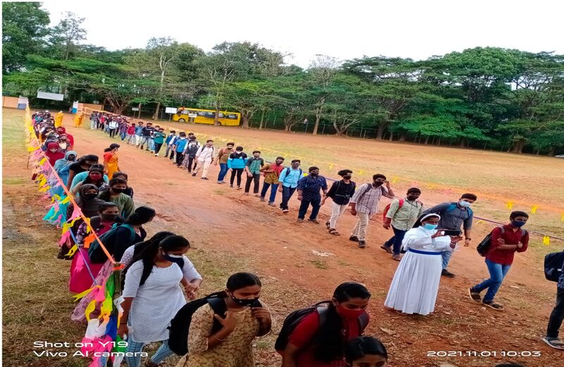 പ്രമാണം:BS21 WYD 15003 2.jpg