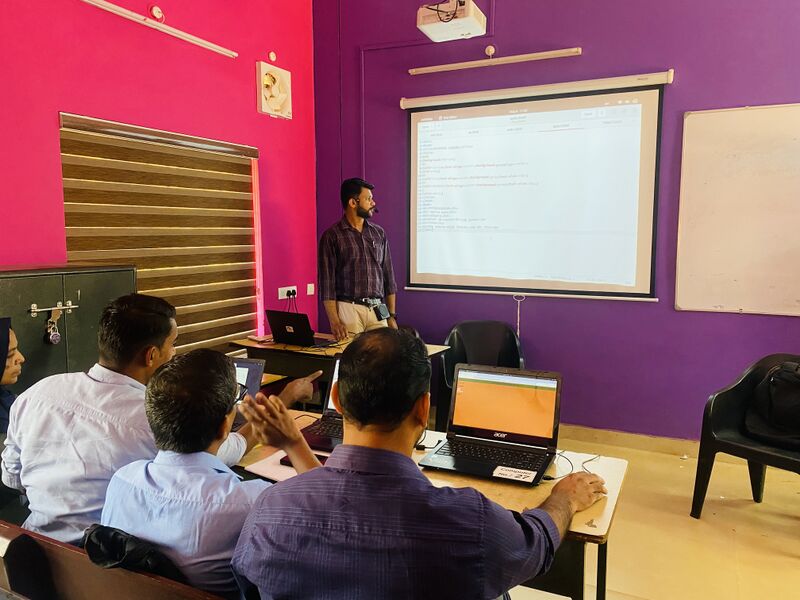 പ്രമാണം:Drcmlp tb 160.jpg