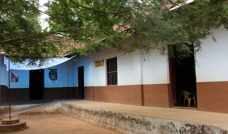 പ്രമാണം:PANNIANNUR L.P.SCHOOL.JPG