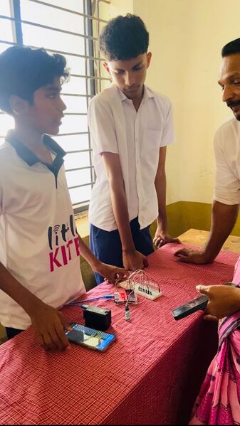 പ്രമാണം:12013 Udma.jpg